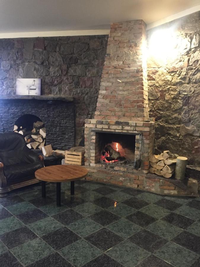 גודאורי Hotel Seven מראה חיצוני תמונה