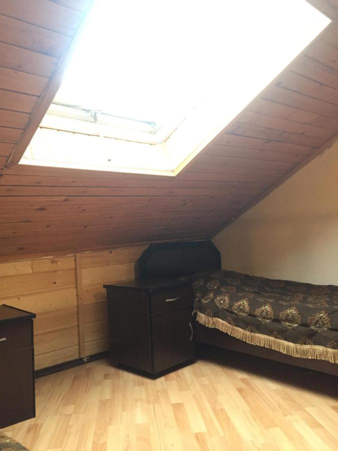 גודאורי Hotel Seven חדר תמונה